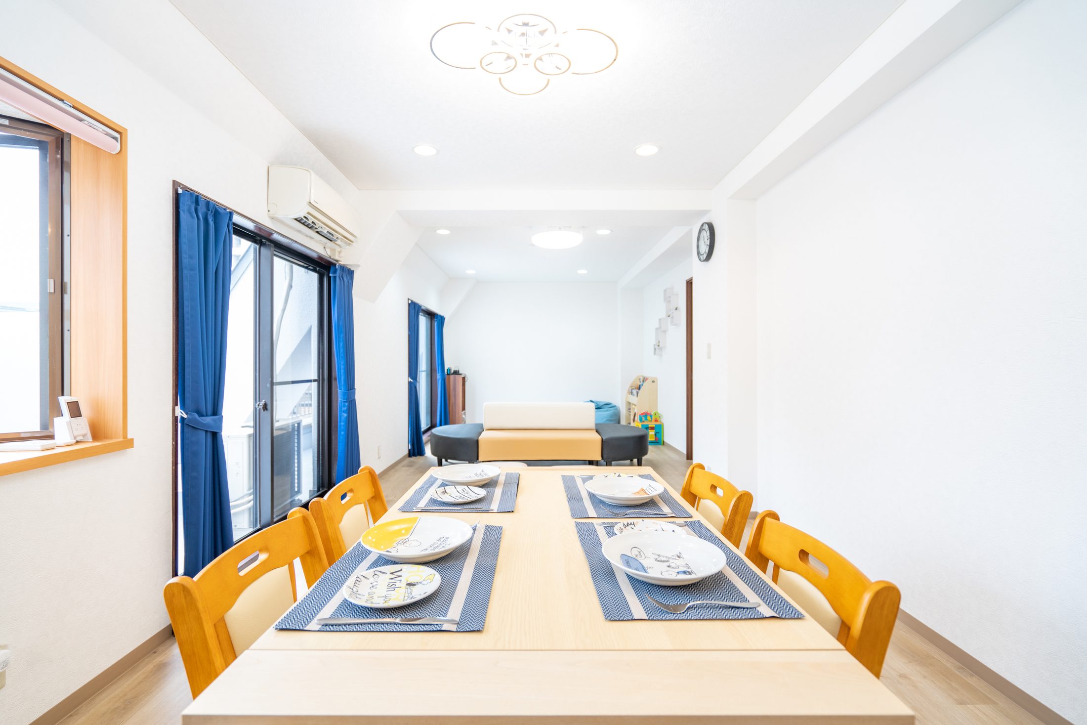 96 m² two-bedroom home-cinema stay